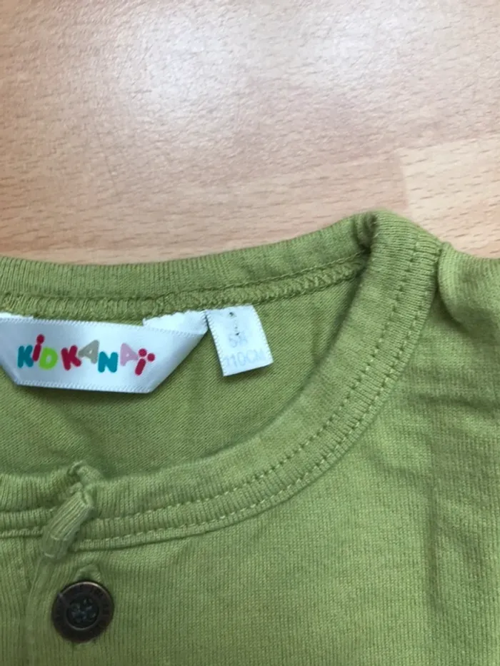 Tee-shirts 5 ans - photo numéro 2