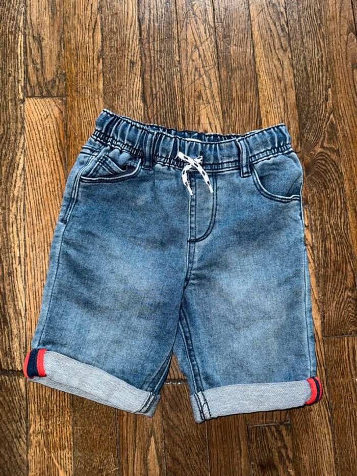 Short du pareil au même 5 ans