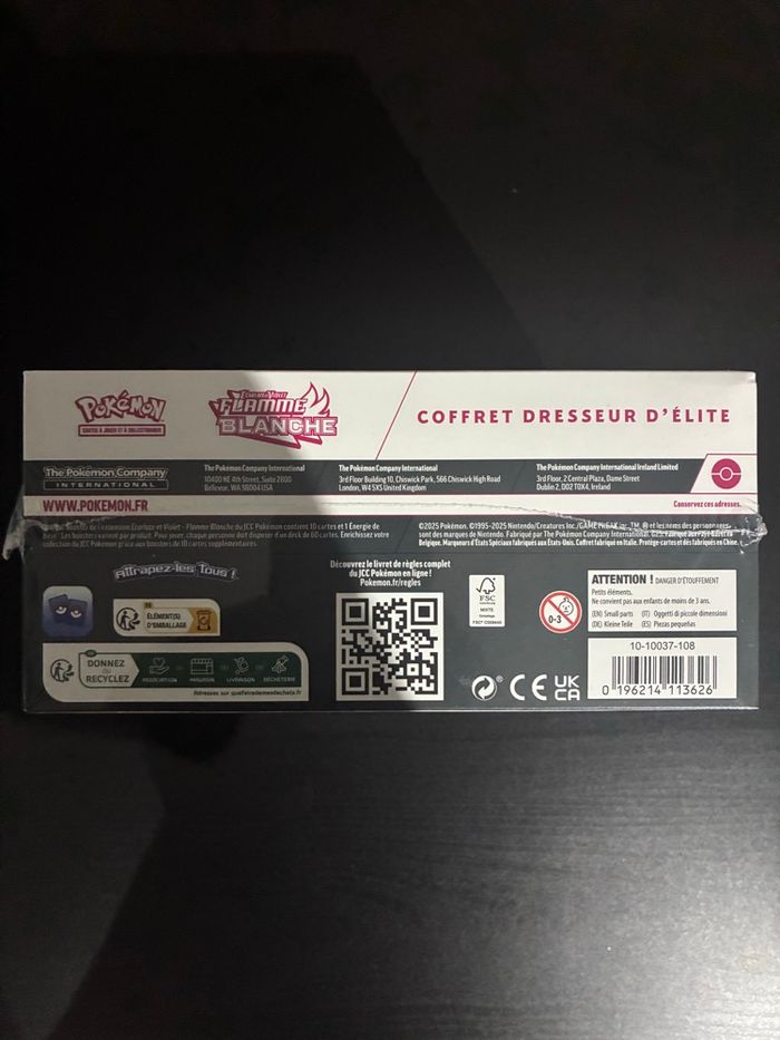 Coffret Dresseur d’Élite ETB Pokémon EV10.5 Flamme Blanche en Français - photo numéro 6