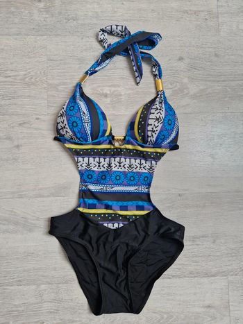 Maillot de bain noir une pièce S neuf