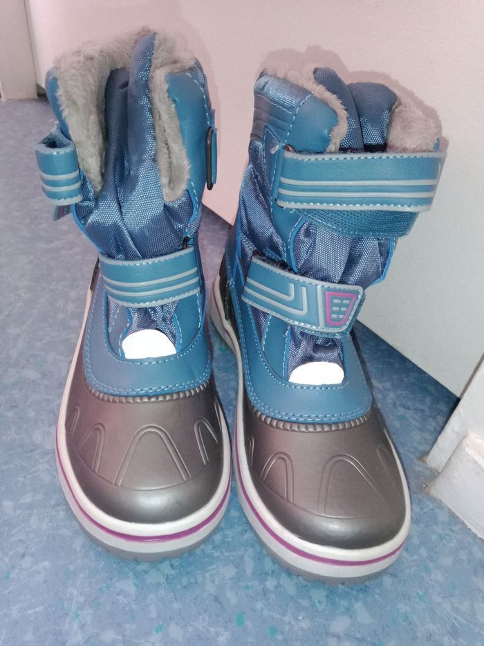 botte hiver bleu clair et gris  pointure 34 neuve - photo numéro 2