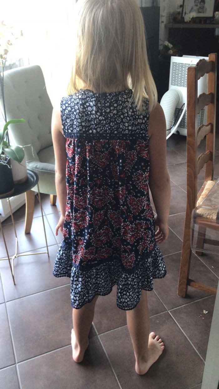 Lot de 4 robes - photo numéro 8