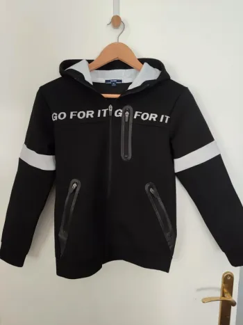 Sweat à capuche zippé 12 ans noir