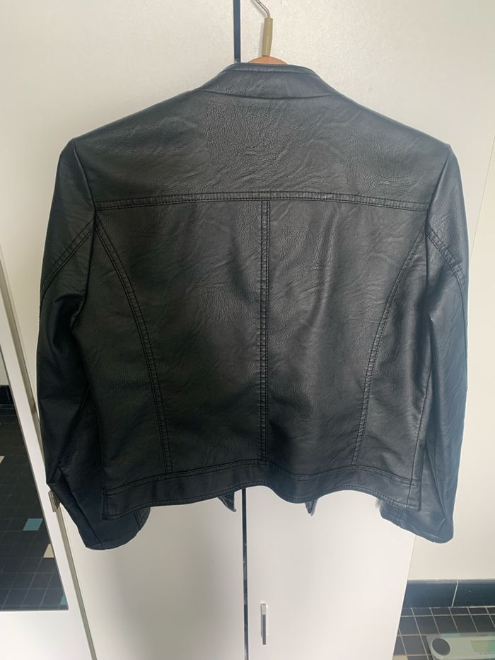 Veste en similicuir - photo numéro 3