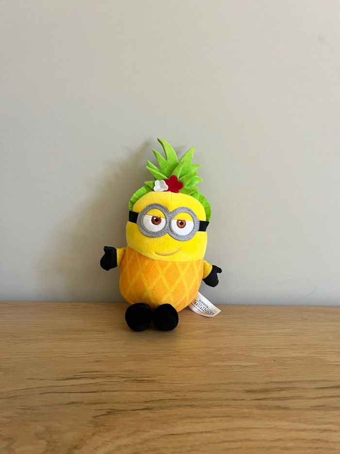 Peluche Les minions - ananas
