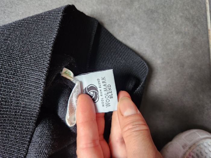 Pull laine lacoste taille 8 (40) - photo numéro 4