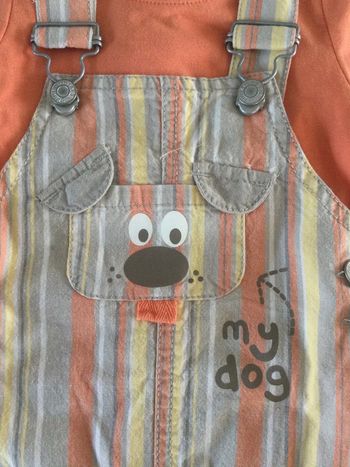 Ensemble tee shirt et salopette