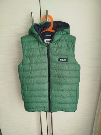 Veste sans manche garçon 12 ans Aigle très bon état verte 