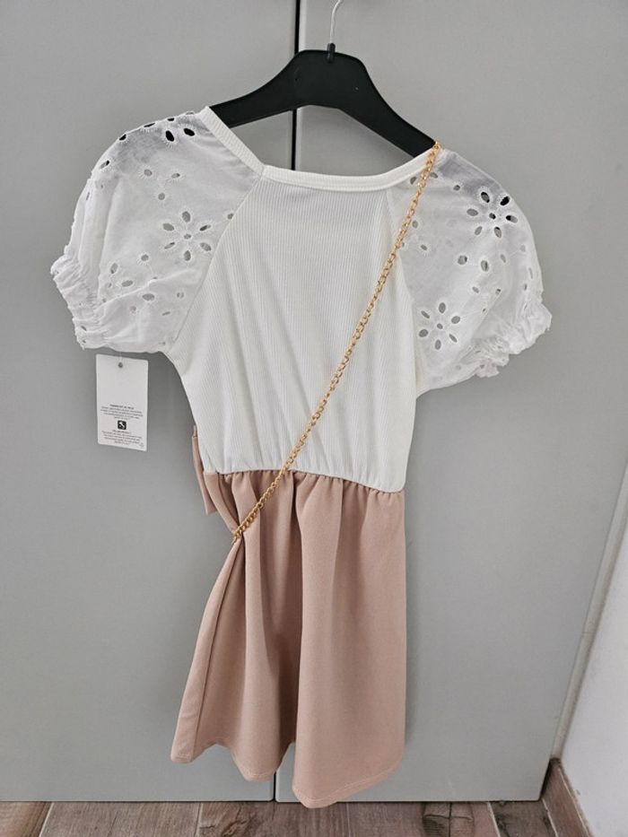 Robe 8 ans - photo numéro 2