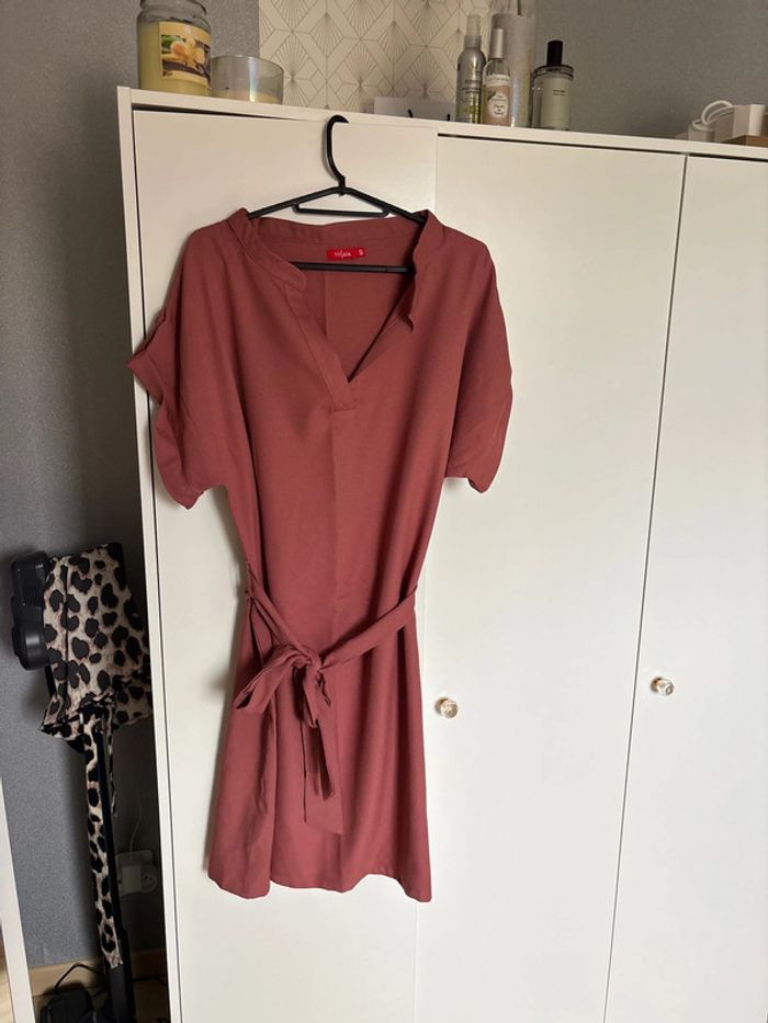 Robe courte