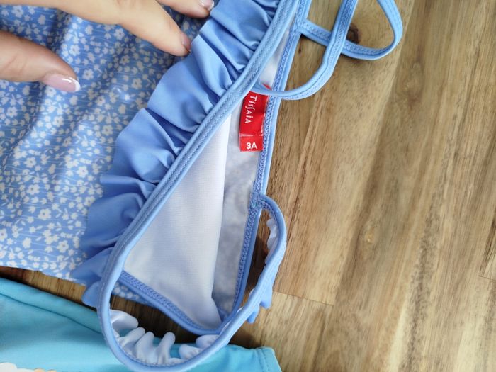 Lot vêtements piscine 3 ans - photo numéro 2