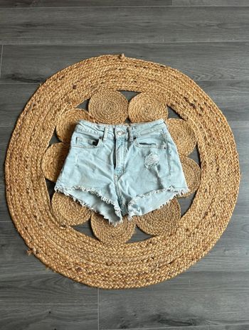 Short en jean H&M taille 34