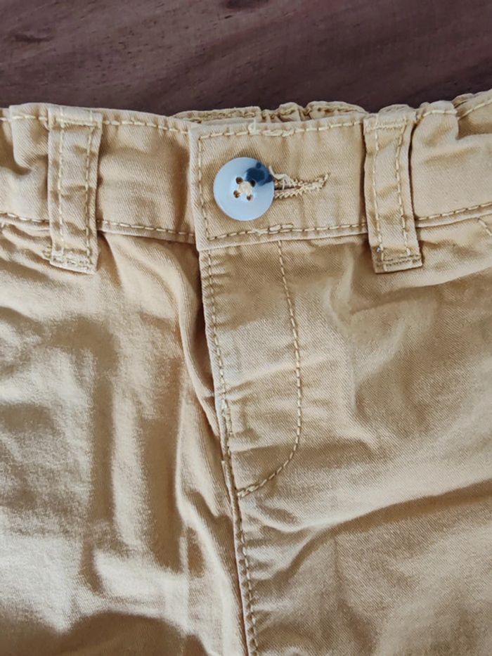 Short jaune foncé - photo numéro 3