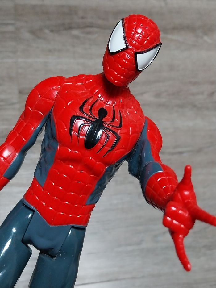 Figurine Marvel Spiderman - photo numéro 4