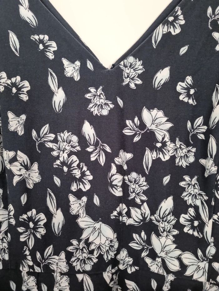 Robe bleu marine mi longue sans manches - photo numéro 3