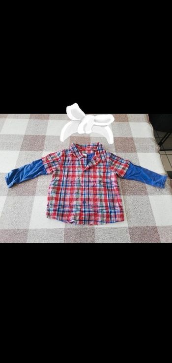 Chemise 24 mois a carreaux rouge avec TS bleu intégré