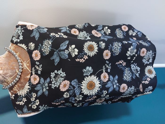 Top sans manches Pimkie noir à fleurs fluide taille M