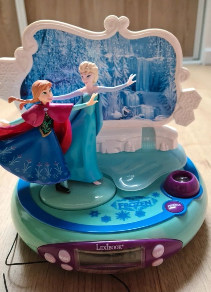 Reveil Reine des neiges Disney - photo numéro 2
