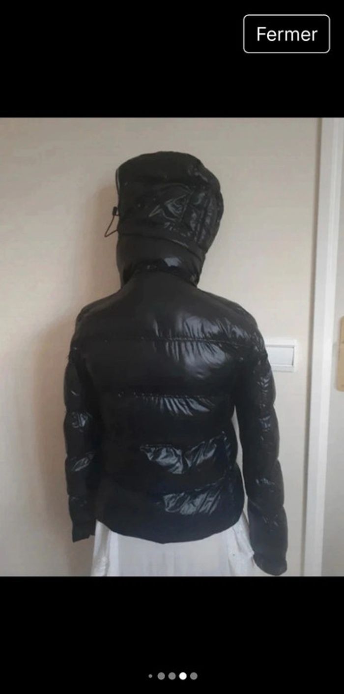 Manteau doudoune à capuche
It Hippie taille S (taille grand) - photo numéro 5