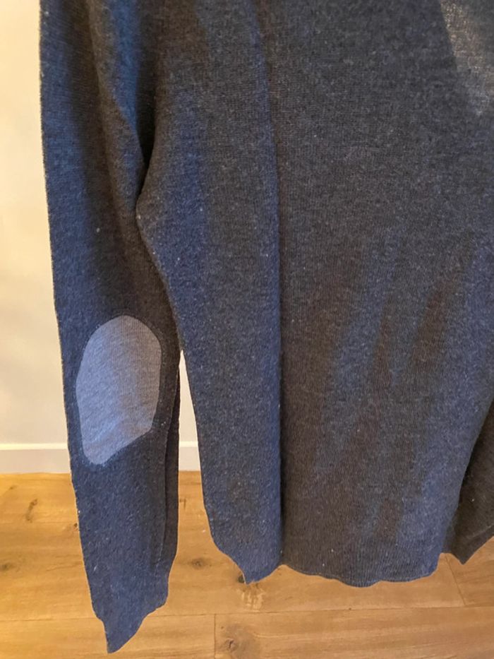 Pull gris col V - photo numéro 6
