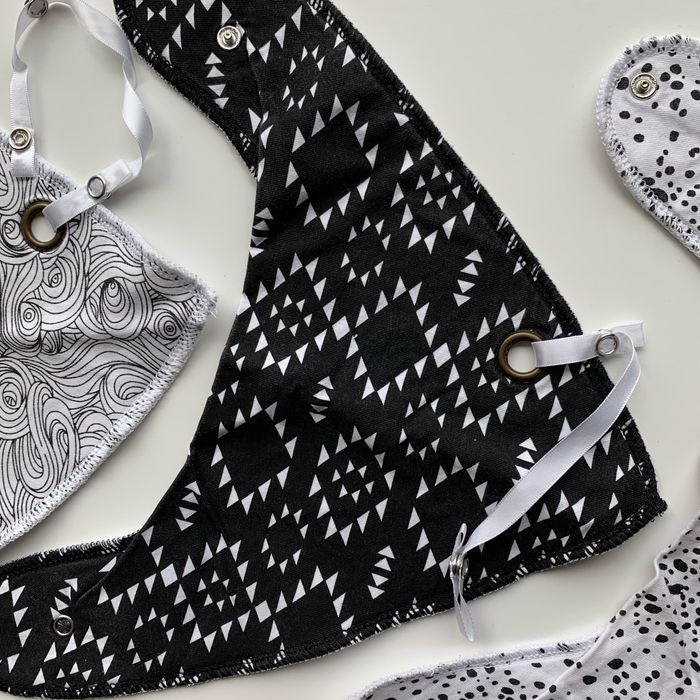 Lot 3 bandana bavoir Noir & Blanc avec attache - photo numéro 3
