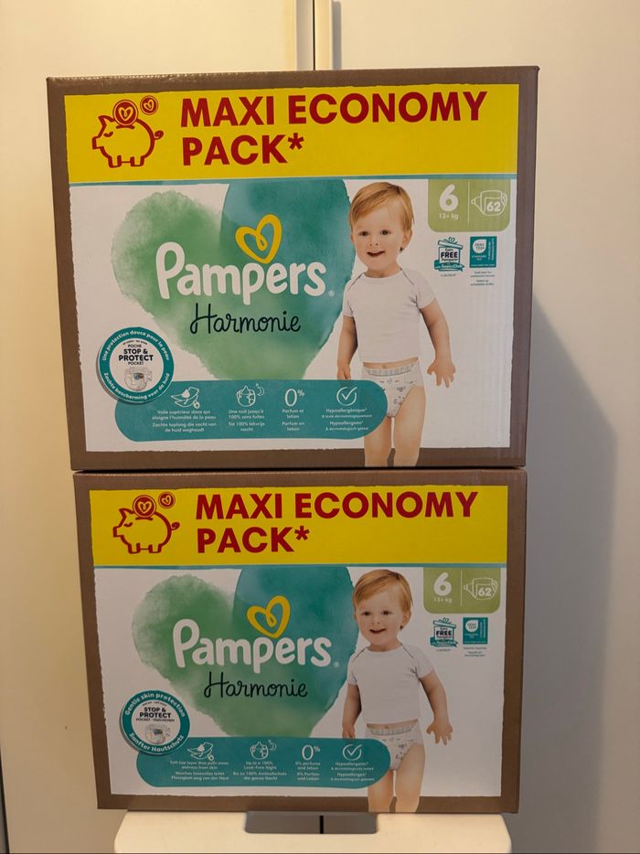 124 couches Pampers harmonie taille 6