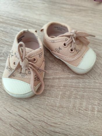 Première chaussures fille