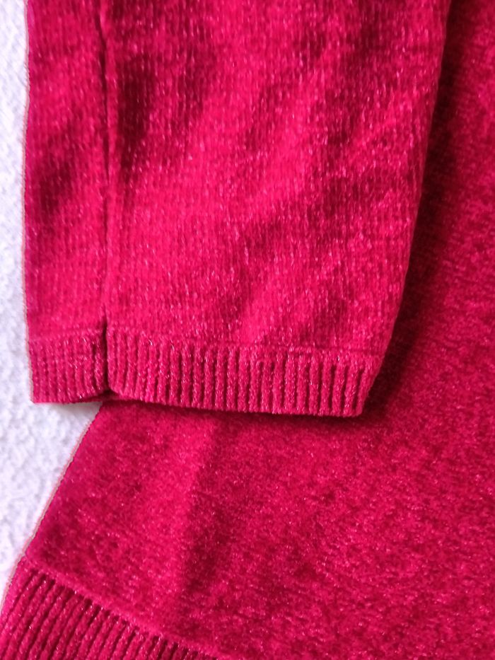 Pull rouge - photo numéro 4