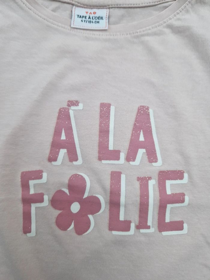 Lot 3 T shirts Vertbaudet et TAO 4 ans en très bon état - photo numéro 3