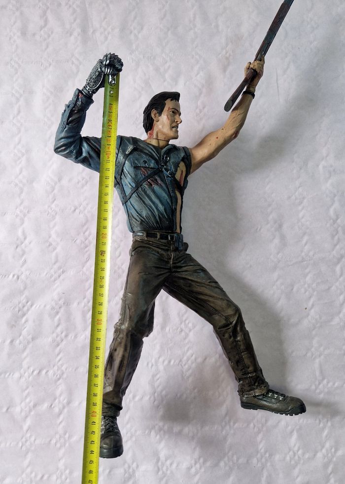 Figurine parlante de collection du cinéma d'horreur  , Ash , Evil dead  , Sam Raimi  , Mcfarlane  , Orion  , 2001 - photo numéro 6