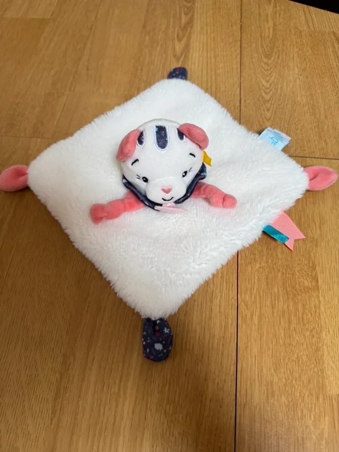 Doudou plat chat