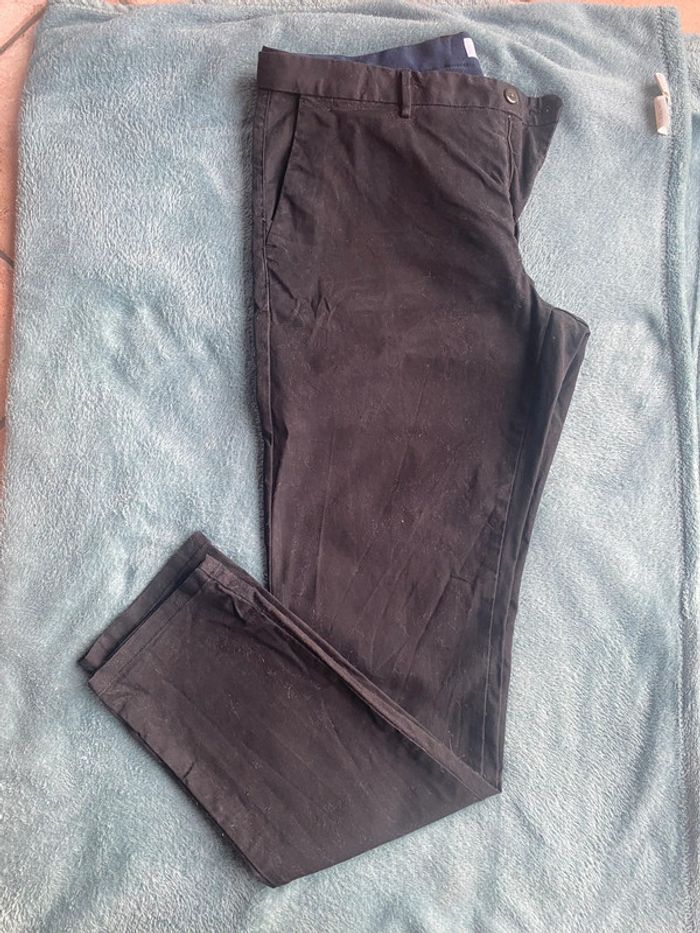 Pantalon chino noir