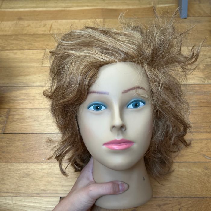 Tête à coiffer