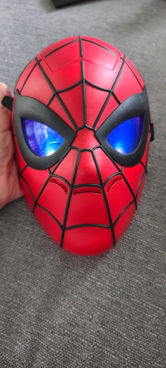 Masque lumineux spiderman