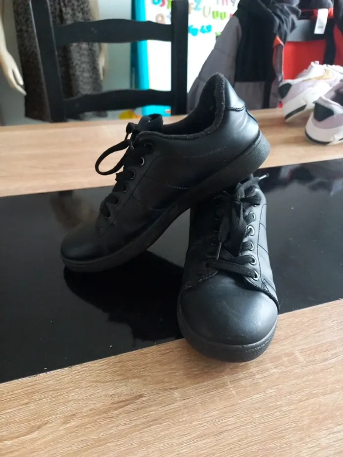 Basket noir T37 - photo numéro 8