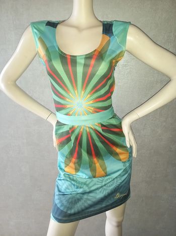robe coloré desigual taille 38