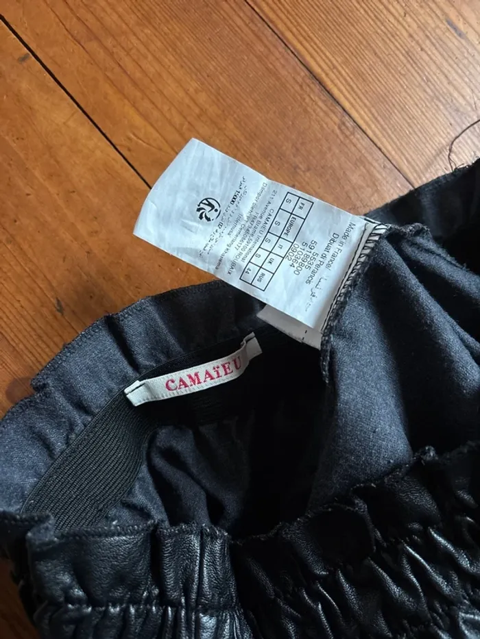 👗 Jupe en Simili Cuir - Taille S - photo numéro 2