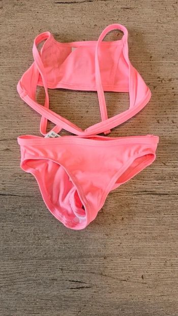 Bikini rose fluo, Decathlon, neuf, 4/5 ans