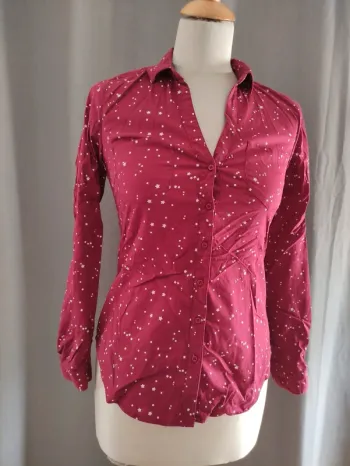 Chemise bordeaux motif étoile