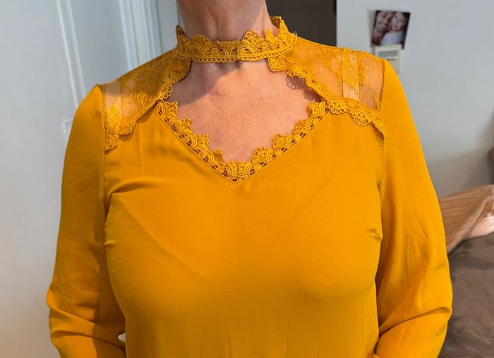 Blouse manches longues neuve - photo numéro 9