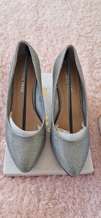 Chaussures à talons brillante