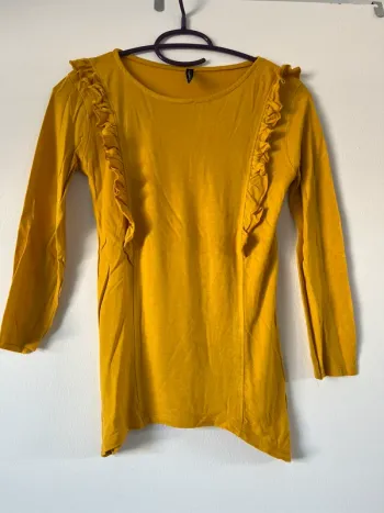 Jolie haut manches longues taille S