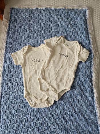 Lot 2 bodies "happy" et "sweet"