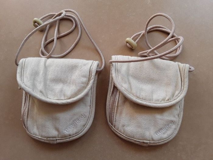 Lot de 2 pochettes tours de cou caché billets NEWFEEL TBE