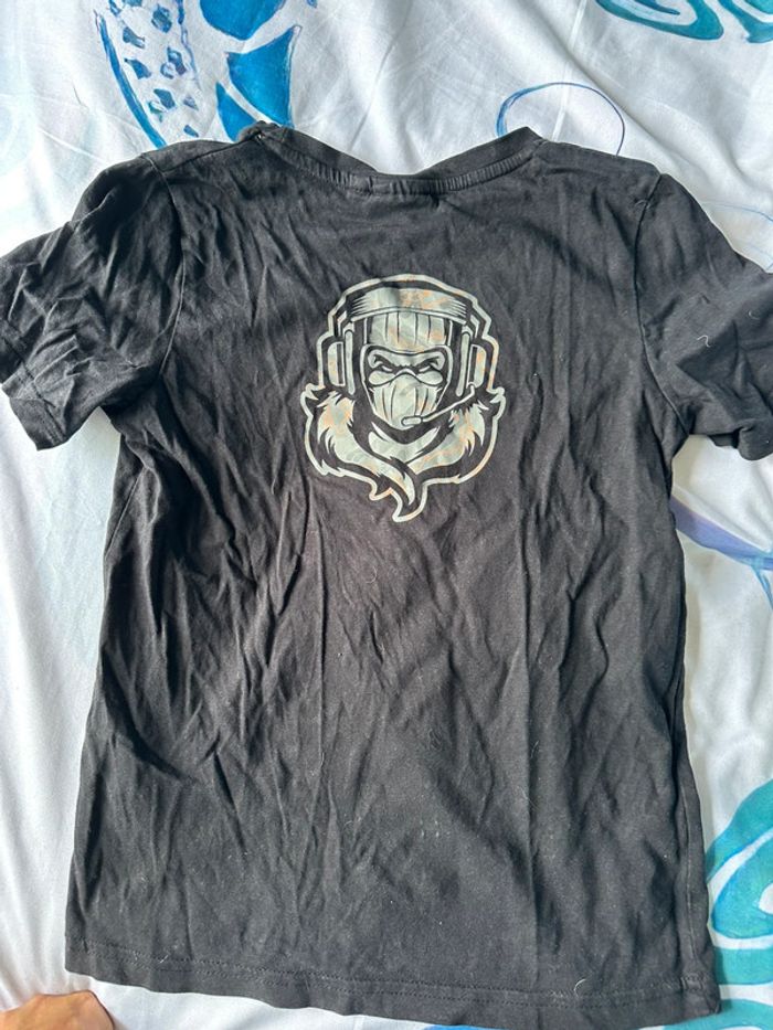 T-shirt fornite - photo numéro 2