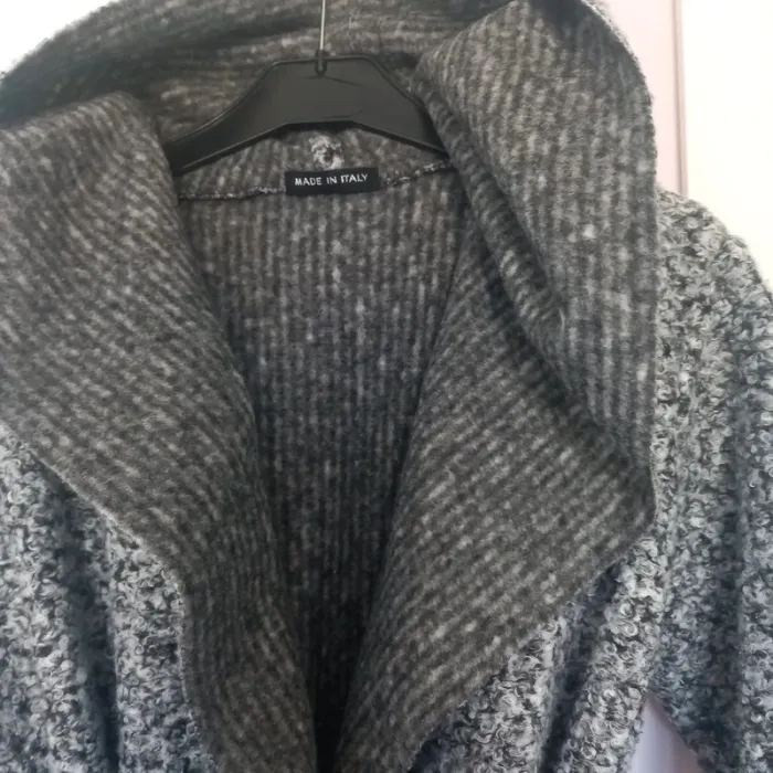 Longue veste à capuche - photo numéro 3