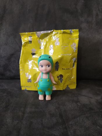 Figurine Sonny Angel Dinosaure