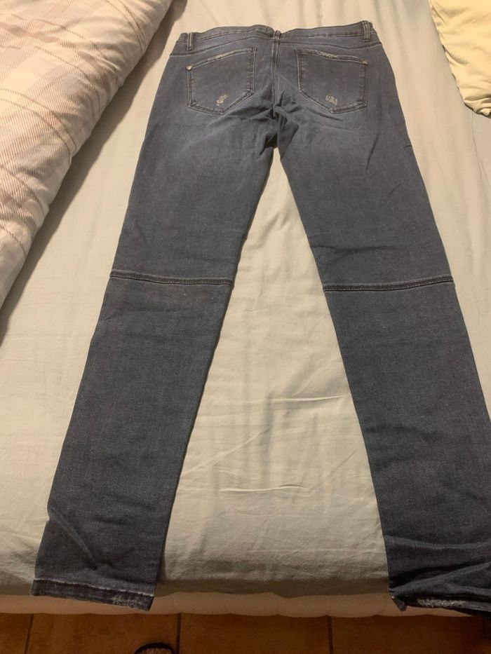 Jean taille basse - photo numéro 3