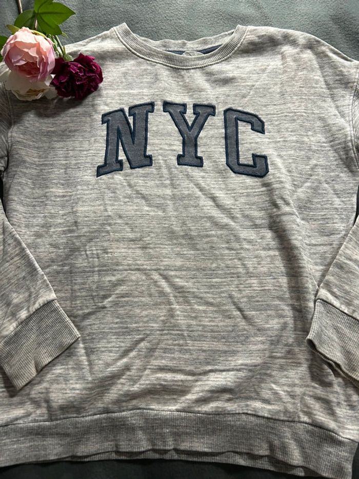 Pull NYC garçon