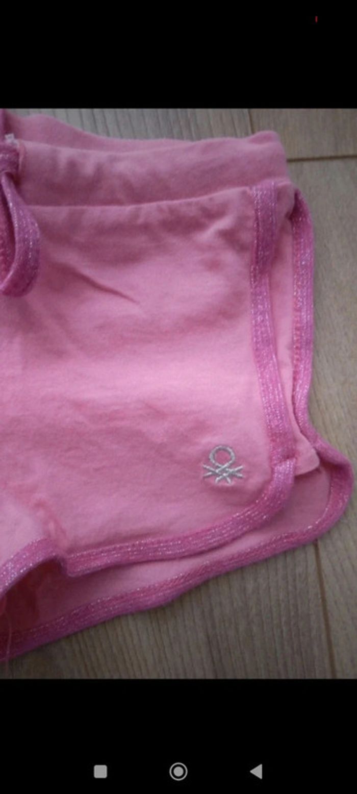 Short Benetton 12 mois - photo numéro 2